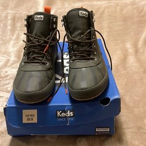 Women boots scout splash forest green size 11 by Keds